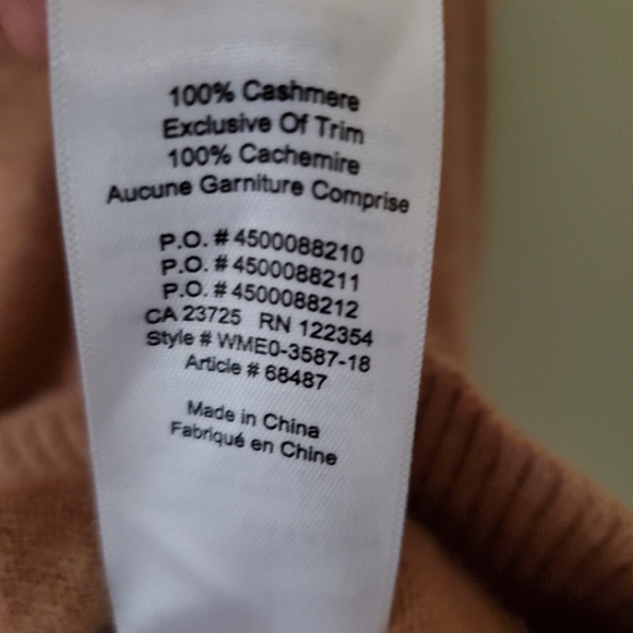 Aritzia Soft Pink Hooded Cashmere-Blend Sweater - Picture 13 of 13